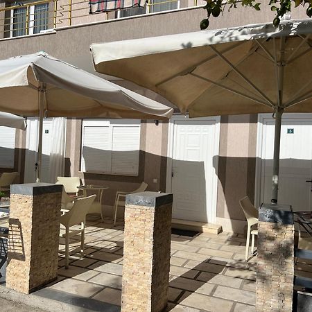 Villa Roel 1 Apartments Nr 88 Vlorë Exteriör bild